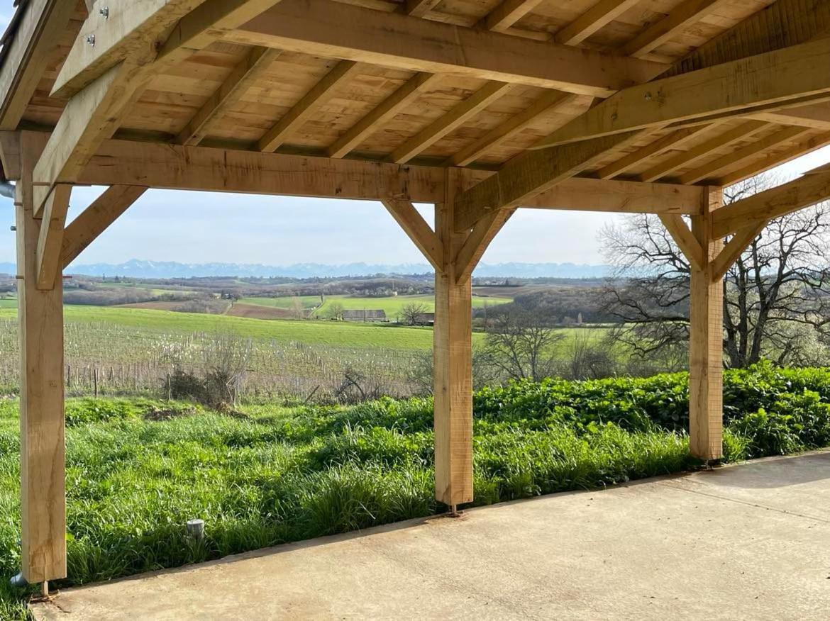 Maison Cabet Castelnavet Esterno foto
